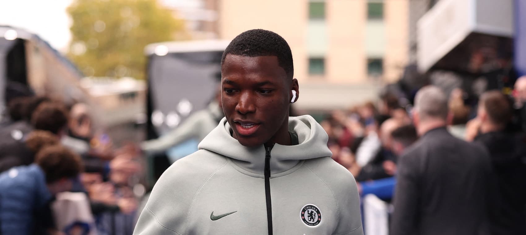 Why Caicedo was a sub + £4.2m Guiu assists