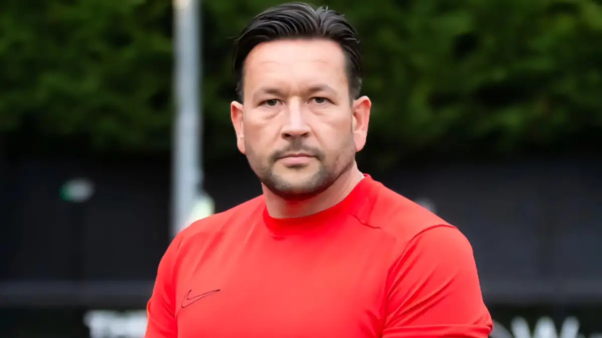 Rob Hayward nominated for Berkshire Football Award – Football in Berkshire